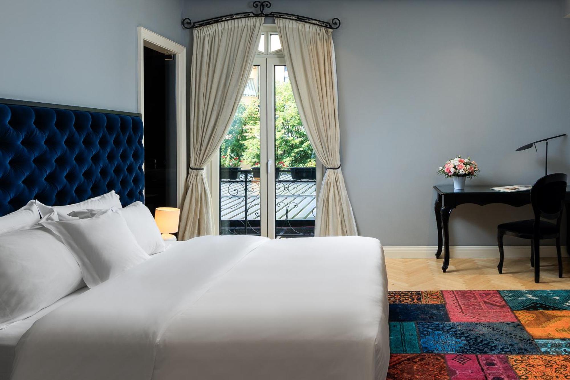 Arte Boutique Hotel Тирана Экстерьер фото